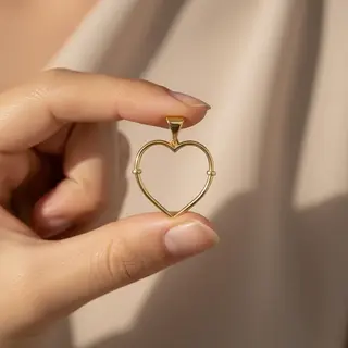 آویز گردنبند طلا 18 عیار زنانه طرح قلب وزن 1.09 گرم